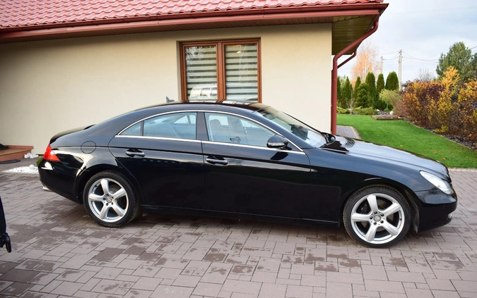 Mercedes-Benz CLS cena 56000 przebieg: 261000, rok produkcji 2007 z Warszawa małe 497